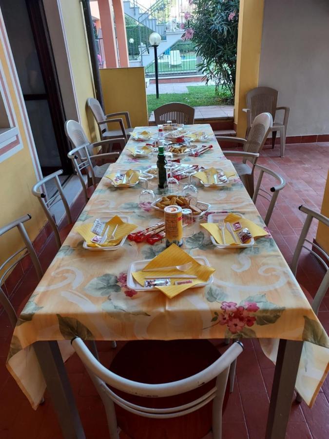 Vida Loca Apartments La Meridiana 佩斯基耶拉德加达 外观 照片